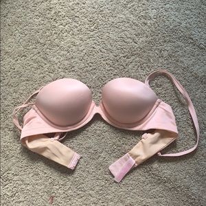 Victoria’s Secret very sexy convertible bra